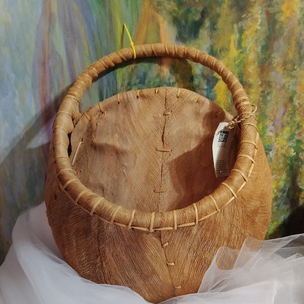 Ten Thousand villages Handcrafted Tan Wallace Basket